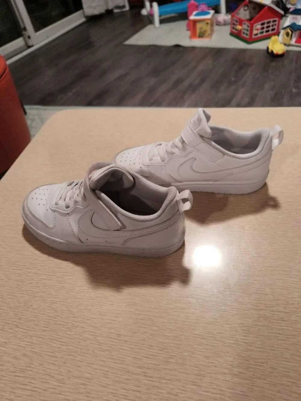 Girl's White Nike Sneakers Sz. 2 Youth